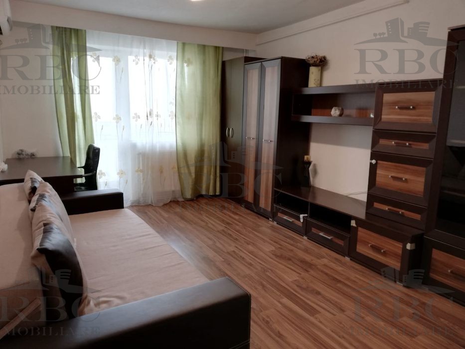 Aparatament 2 camere Manastur zona Vidraru