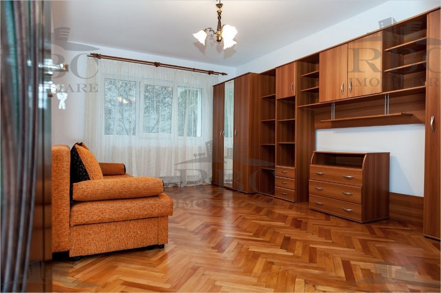 Apartament 2 camere Grigorescu zona Unicarm