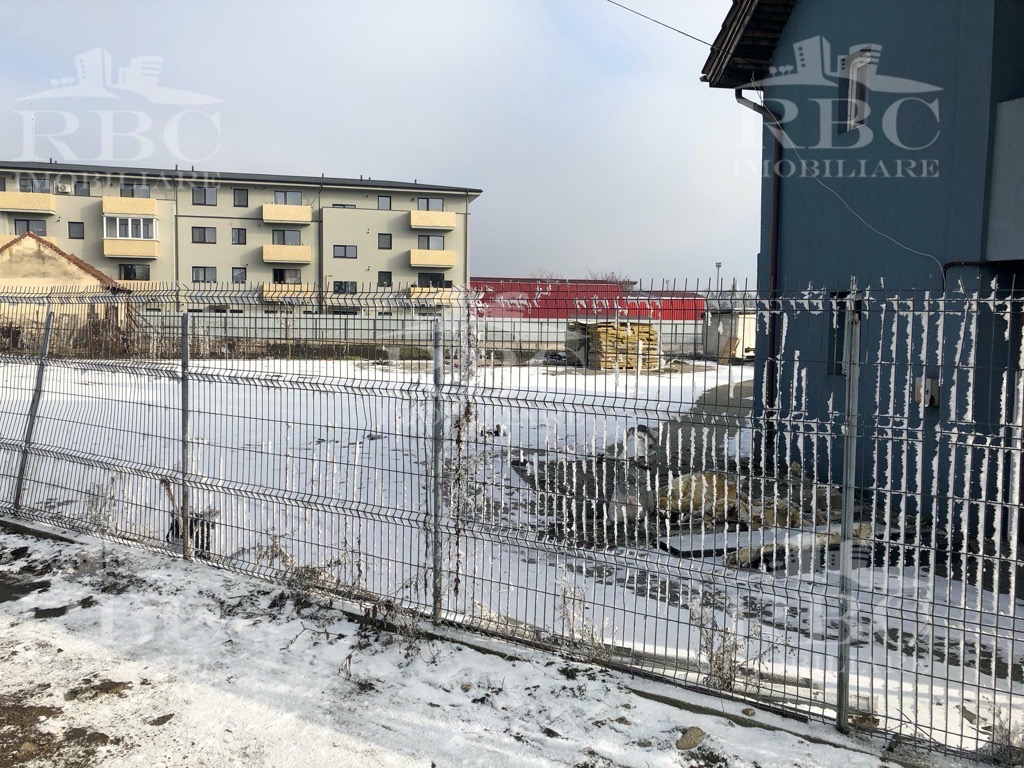 Platforma betonata 700 mp de inchiriat langa Aeroport