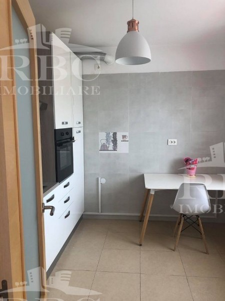 Apartament 2 camere cu parcare Viva City
