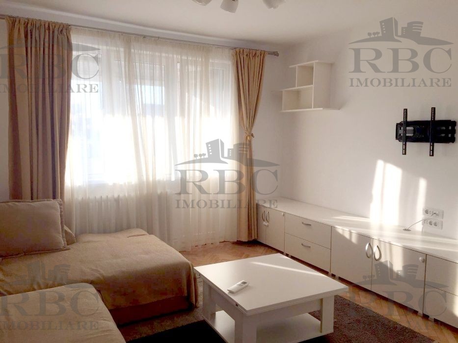 Apartament 3 camere cu parcare Gheorgheni