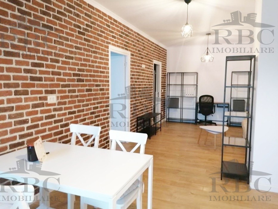 Apartament cochet 2 camere cu parcare Zona Vivo