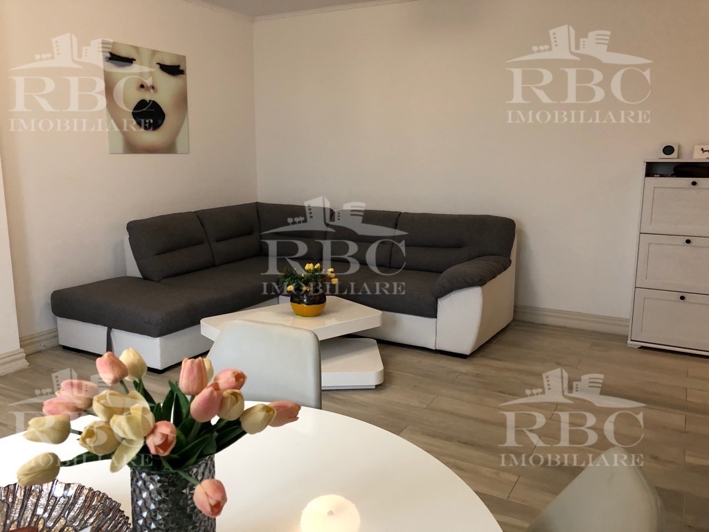 Apartament 2 camere cu terasa si garaj Semicentral
