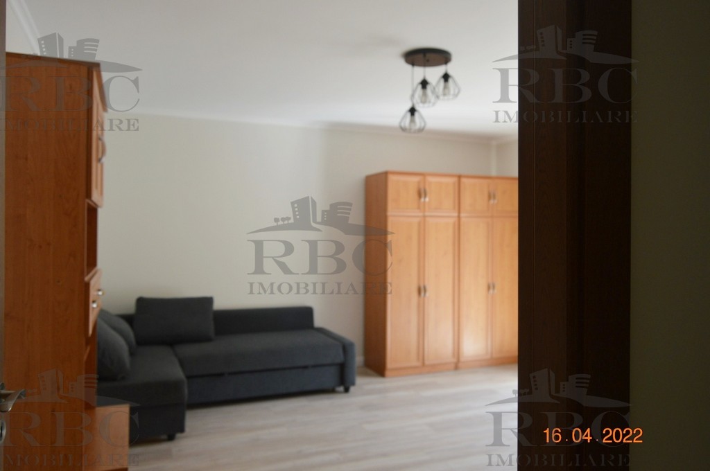 Apartament cu 1 camera 40 mp in Floresti
