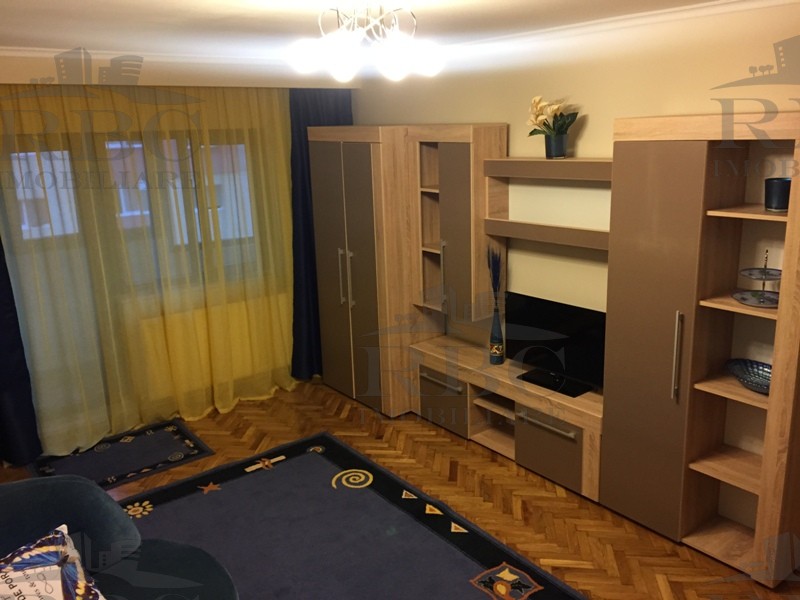 Apartament 3 camere Zorilor la prima inchiriere cu garaj