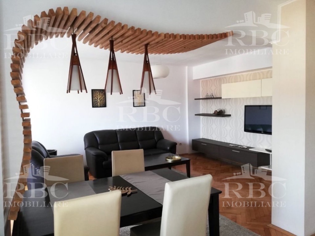 Apartament 4 camere complet utilat pozitionat Central