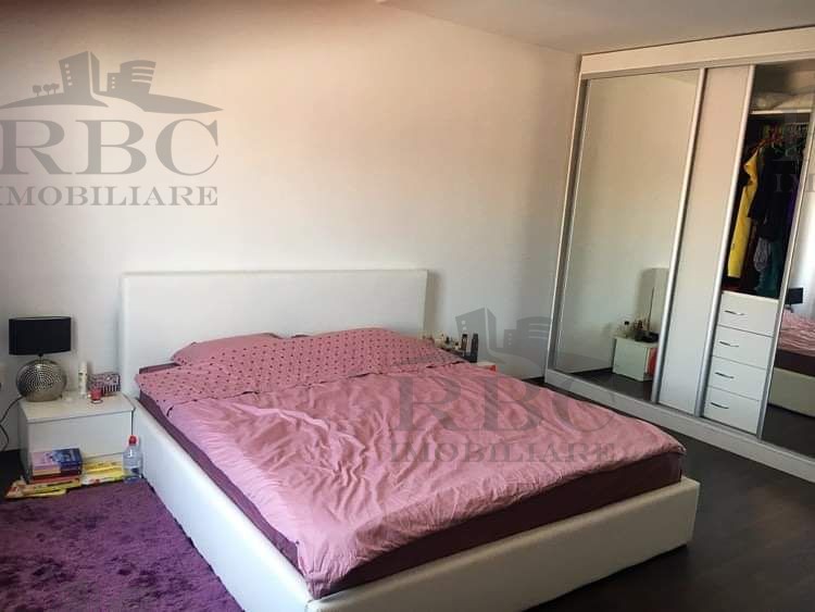 Apartament 3 camere cu scara interioara si parcare Borhanci