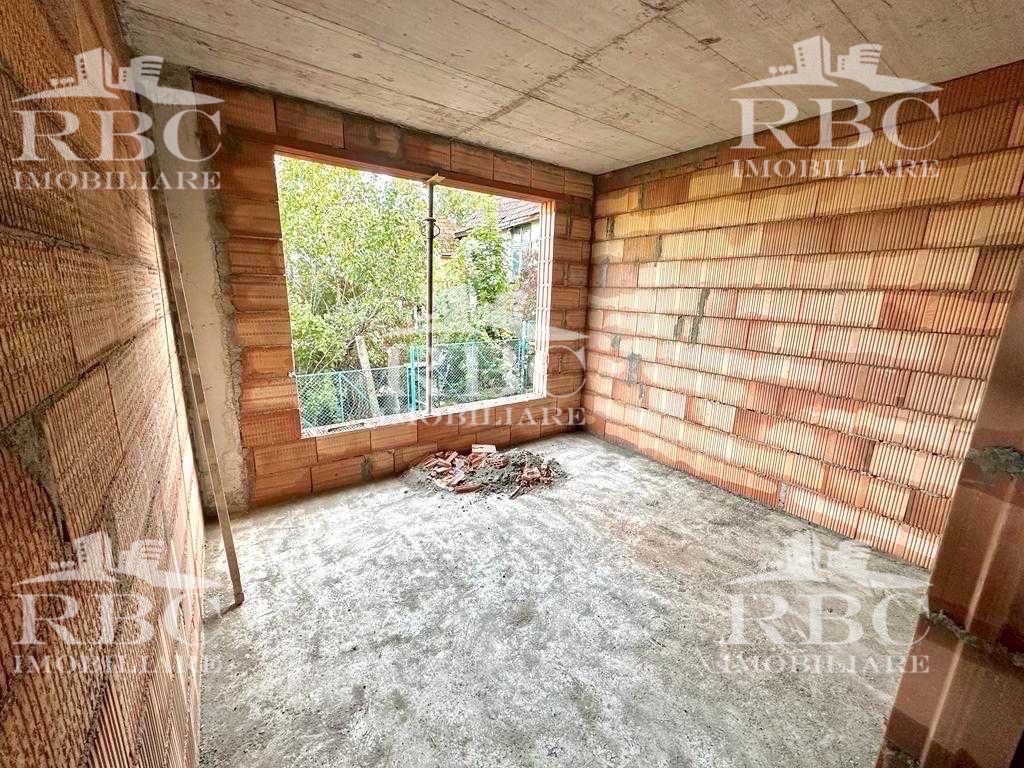 Apartament 4 camere de 120 mp cu garaj si boxa in Gheorgheni