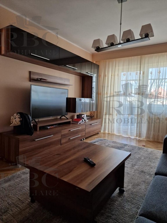 Apartament cu 4 camere si parcare in Marasti