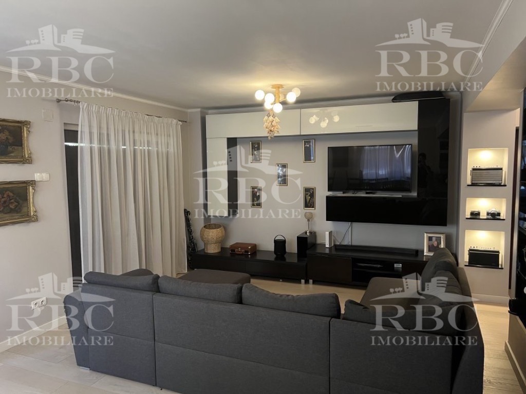 Apartament 3 camere cu garaj Buna Ziua