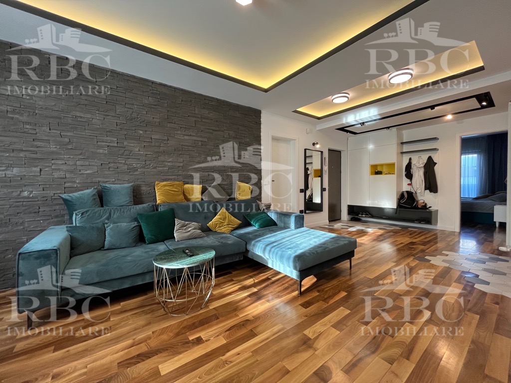 Apartament 3 camere cu gradina 154 mp 3 parcari Europa