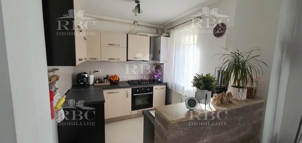 Apartament 3 camere cu 2 bai si parcare subterana Zorilor