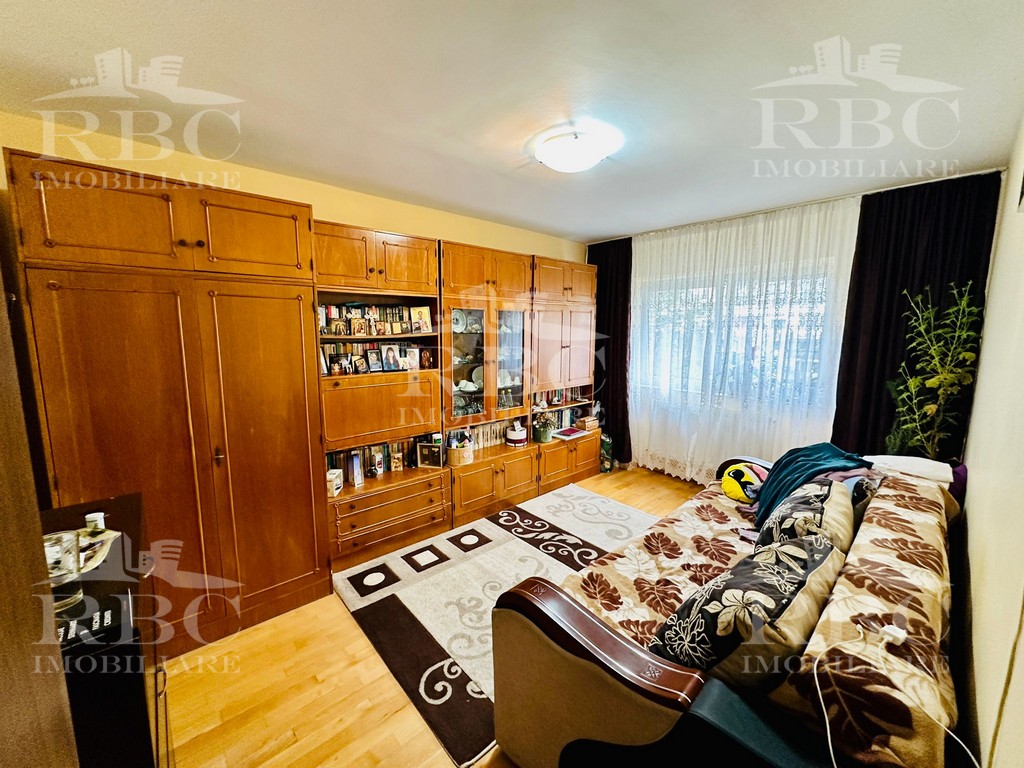 Apartament cu 2 camere decomandate in Manastur zona Primaverii