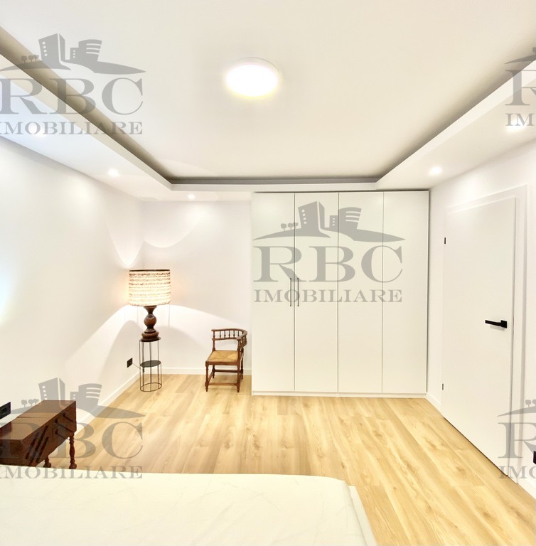 Apartament 2 camere prima inchiriere cu parcare Piata Mihai Viteazu