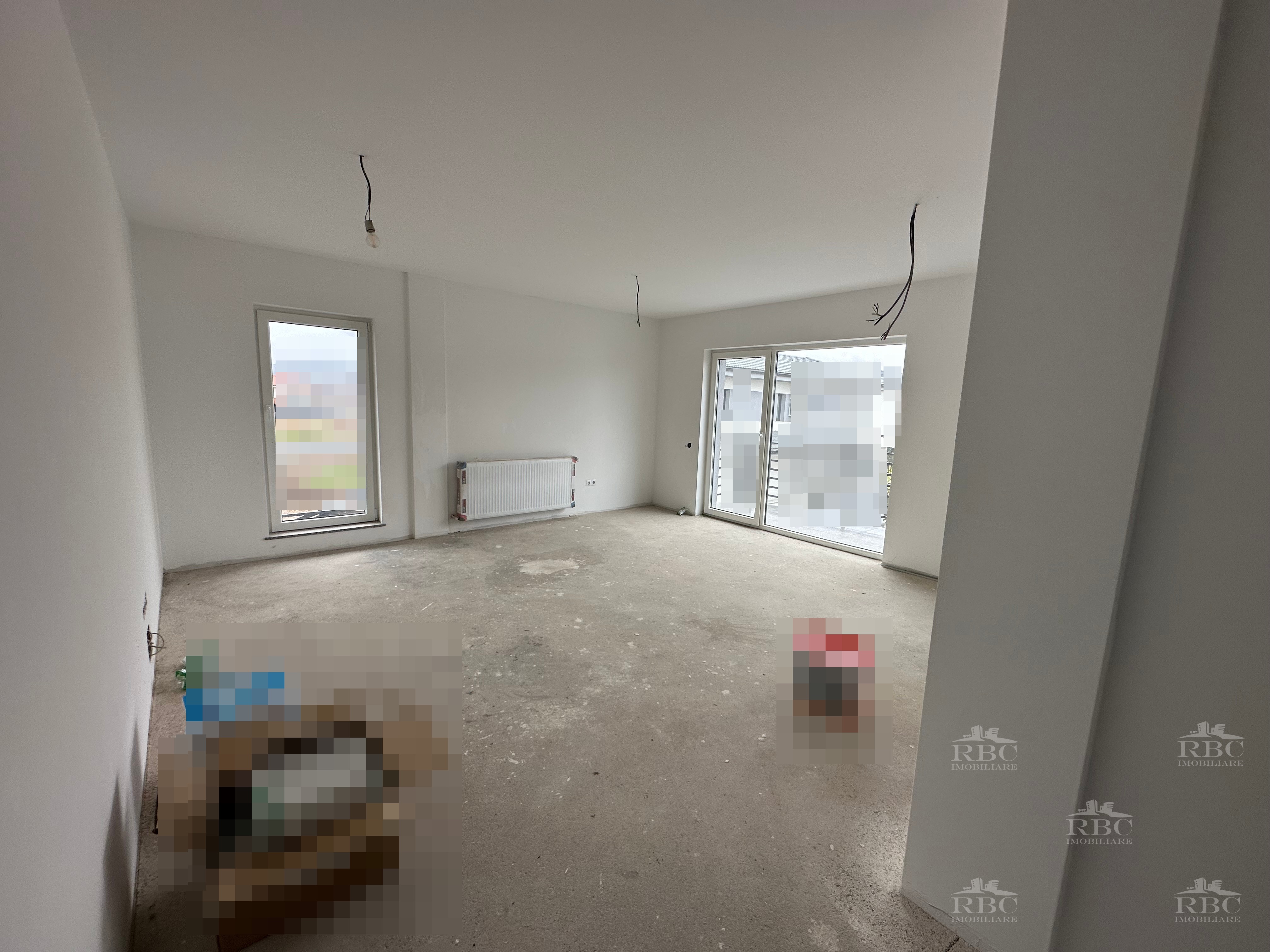 Apartament in vila cu parcare si curte comuna in Floresti