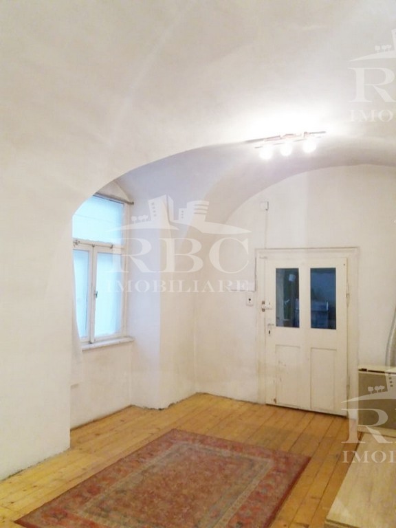 Apartament cu 1 camera zona Piata Muzeului