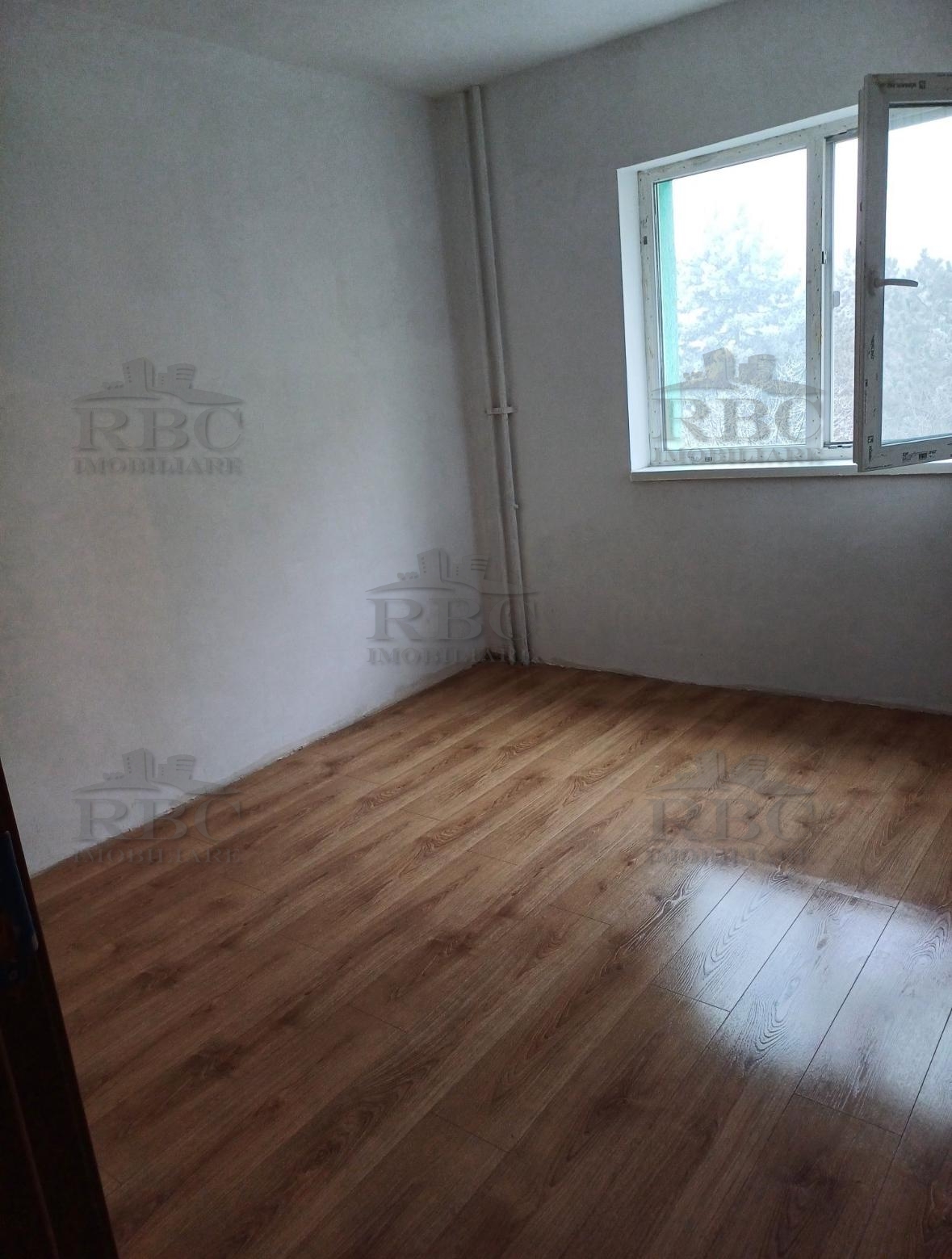 Apartament cu 2 camere in Manastur zona Sirena