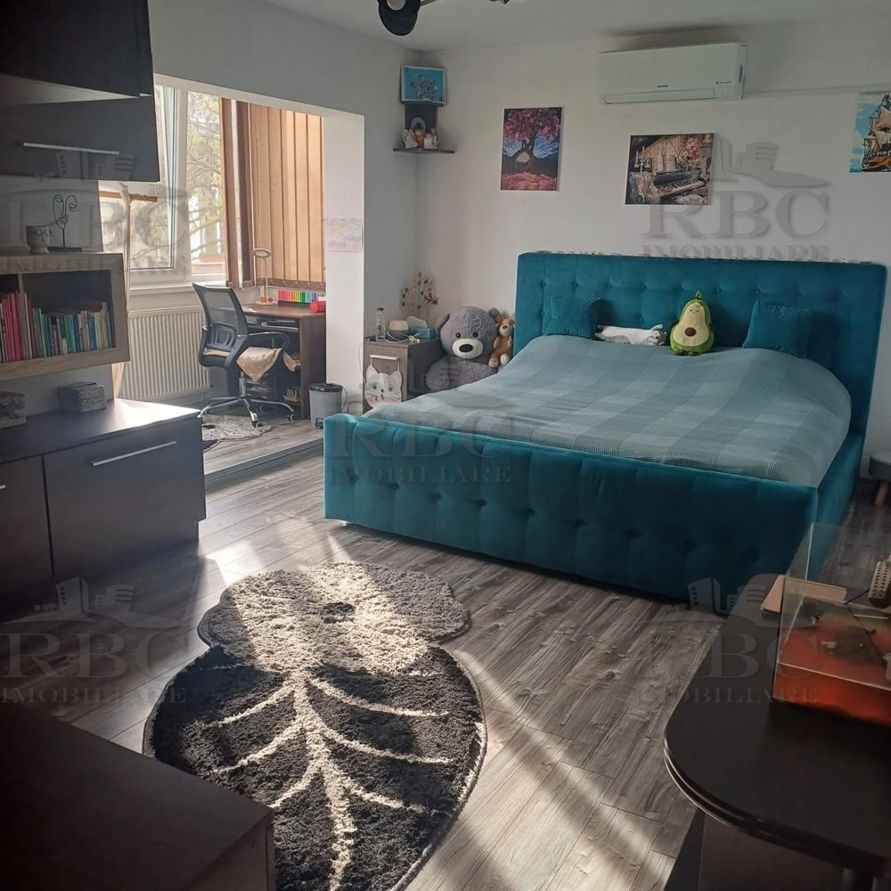 Apartament cu 2 camere, 2 balcoane in Zorilor, zona Golden Tulip