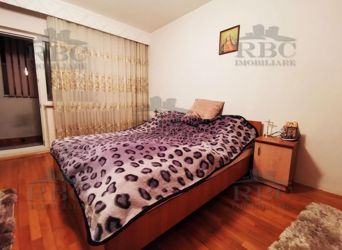 Apartament cu 1 camera in Plopilor etaj 3 zona Nobori