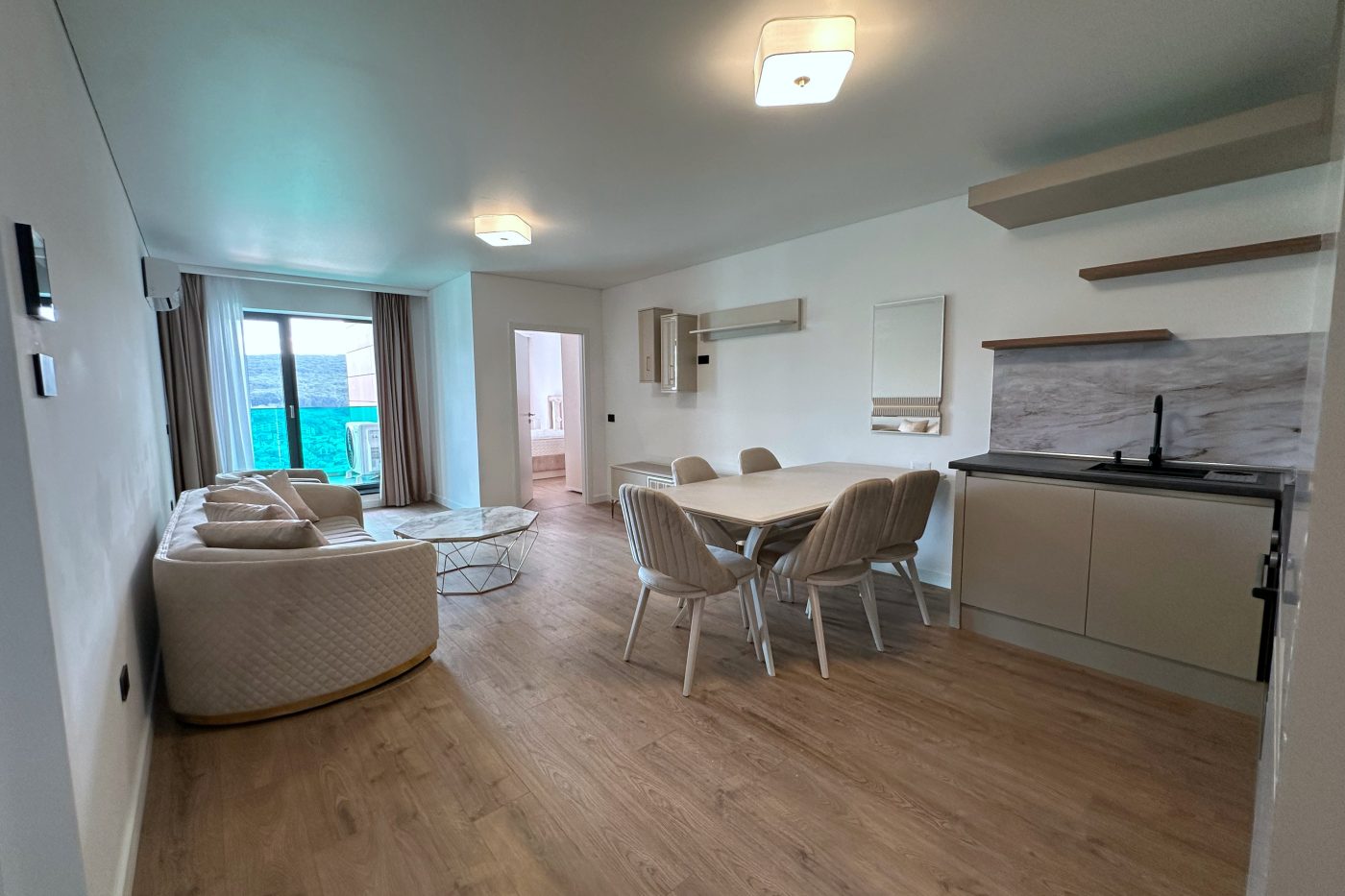 Apartament cu 3 camere prima inchiriere cu parcare in Zorilor