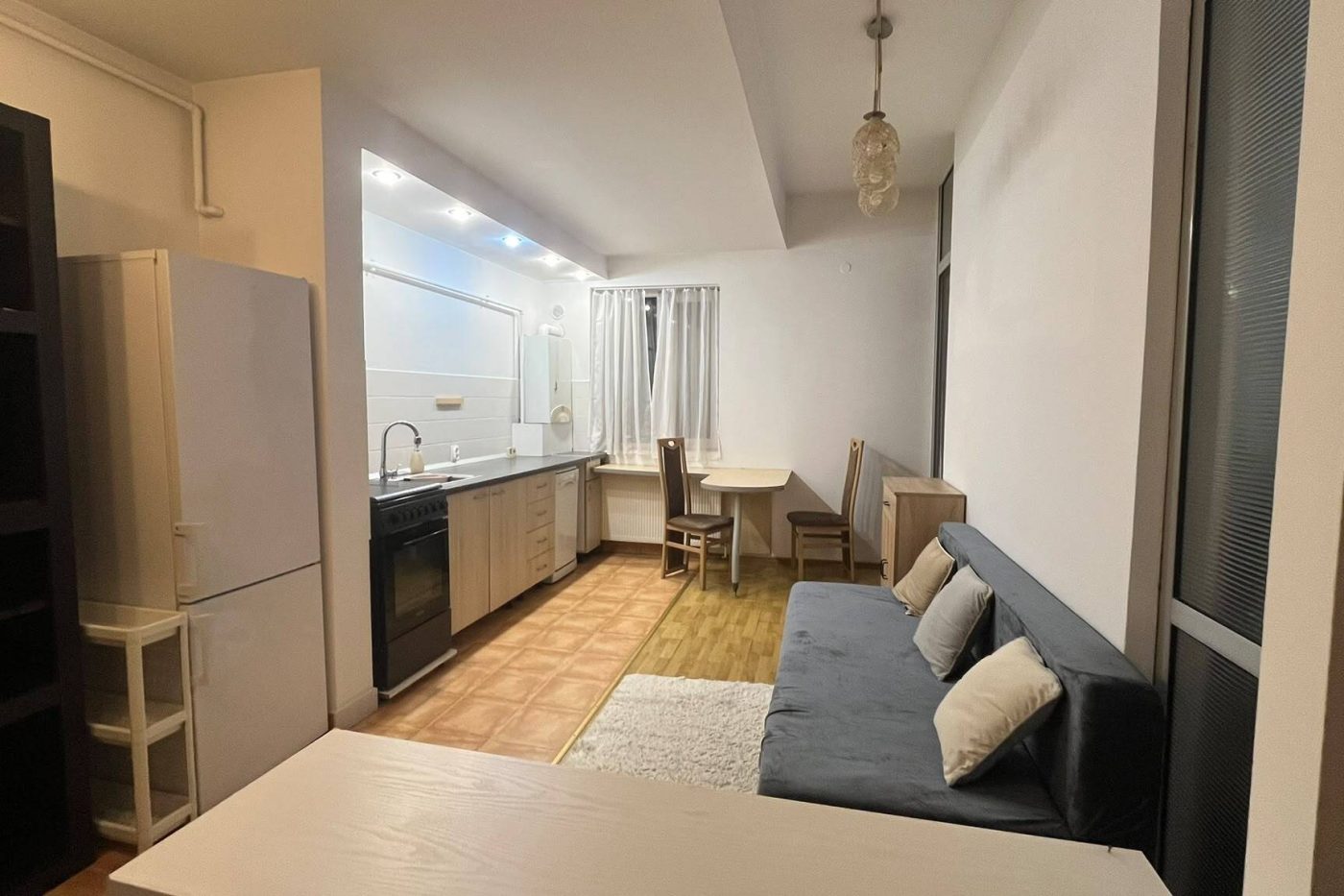 Apartament 2 camere Andrei Muresanu